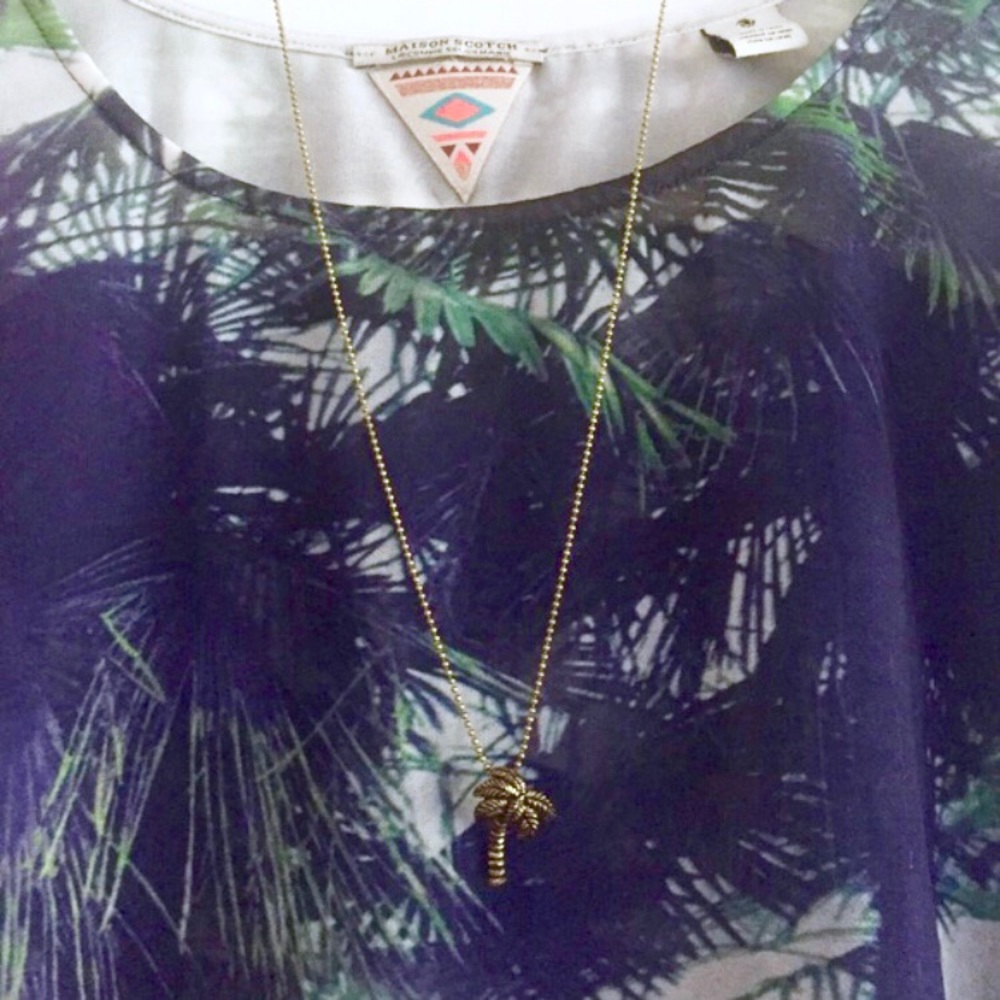 Maison Scotch blouse with palm tree necklace